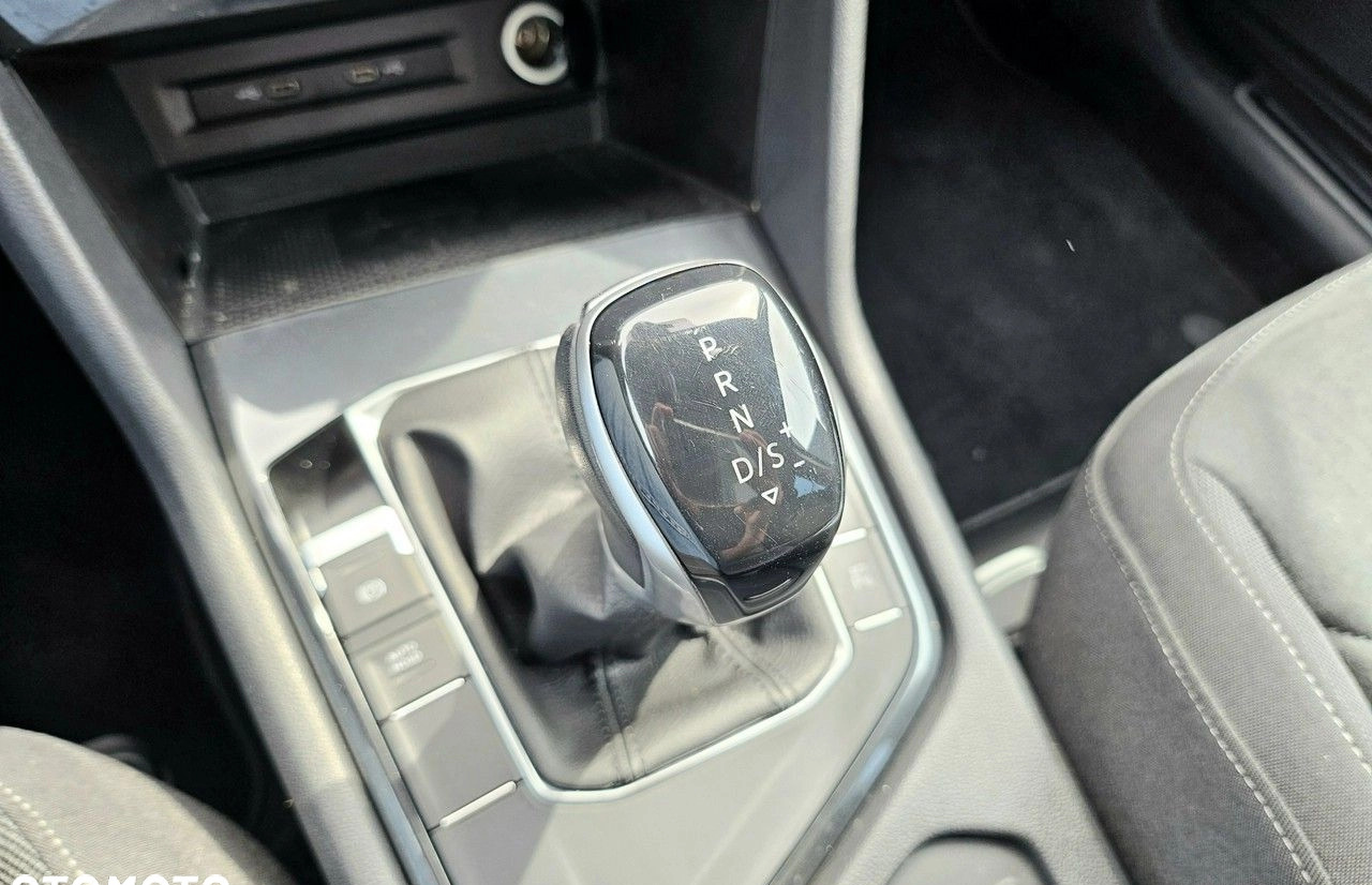 Volkswagen Tiguan cena 129900 przebieg: 27700, rok produkcji 2020 z Giżycko małe 742